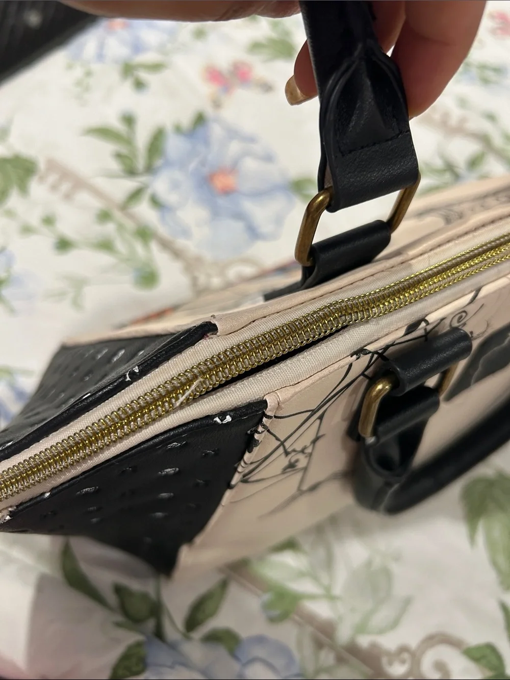 The Nightmare Tote — Beige & Black Women's Bag